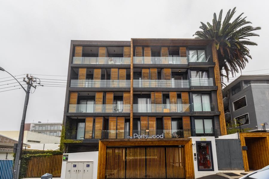 1 Bedroom Property for Sale in Green Point Western Cape
